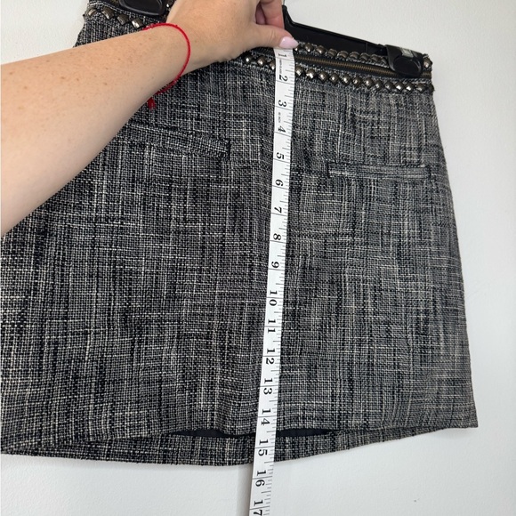 H&M Navy Tweed Mini Skirt with Embellished Waist – Size 6 - Picture 14 of 16